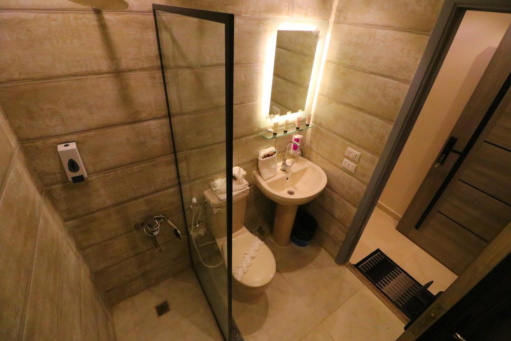 Locanda Pyramids Hotel Kafret el-Gabal 外观 照片