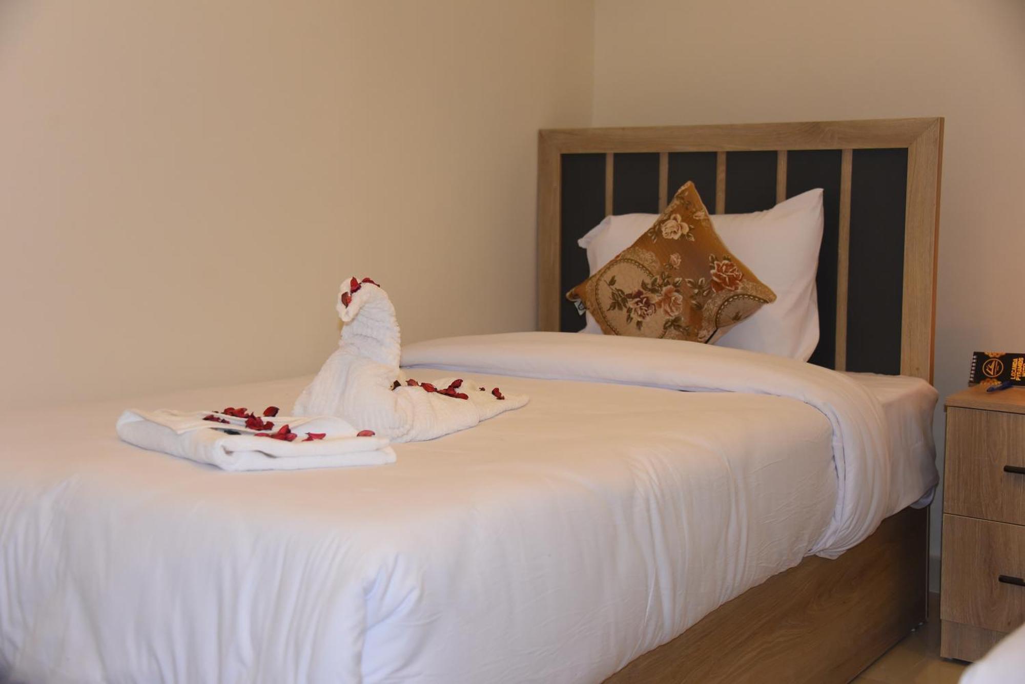 Locanda Pyramids Hotel Kafret el-Gabal 外观 照片